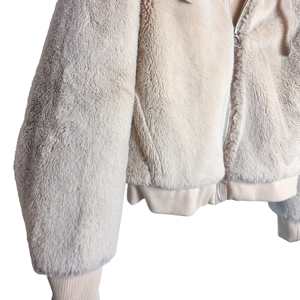 ATHLETA Ritual Faux Fur Bomber Hoodie Jacket Abalone Grey Sz. XS - Picture 6 of 9